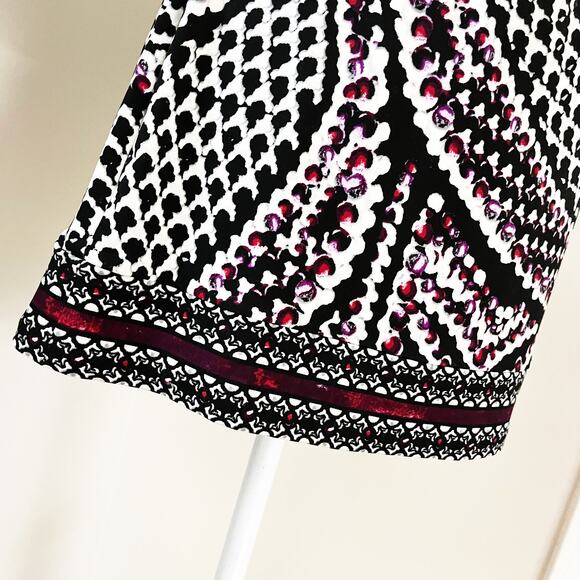 White House Black Market Tunic Top - Picture 4 of 6